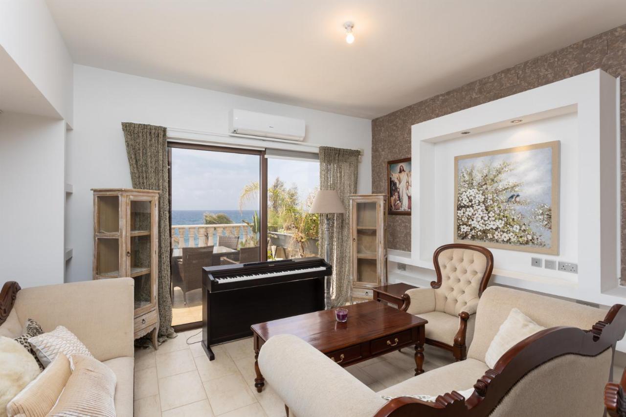 Villa Beach Heaven Pomos Bagian luar foto