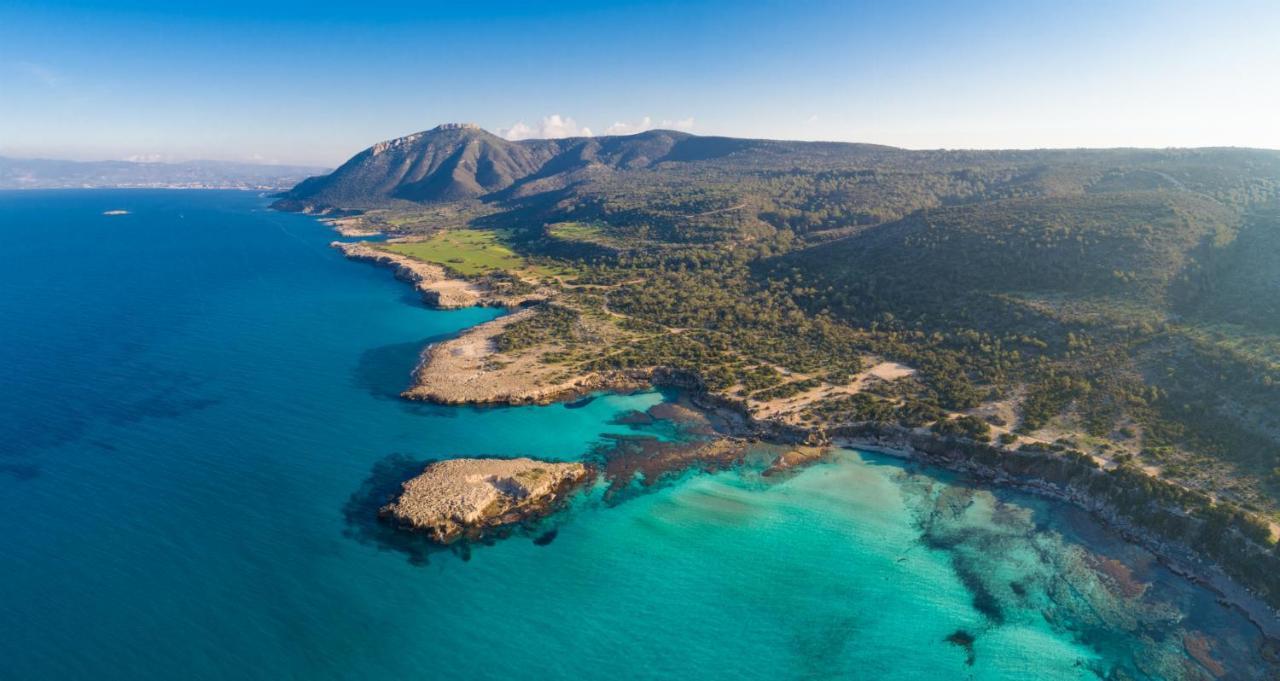 Villa Beach Heaven Pomos Bagian luar foto