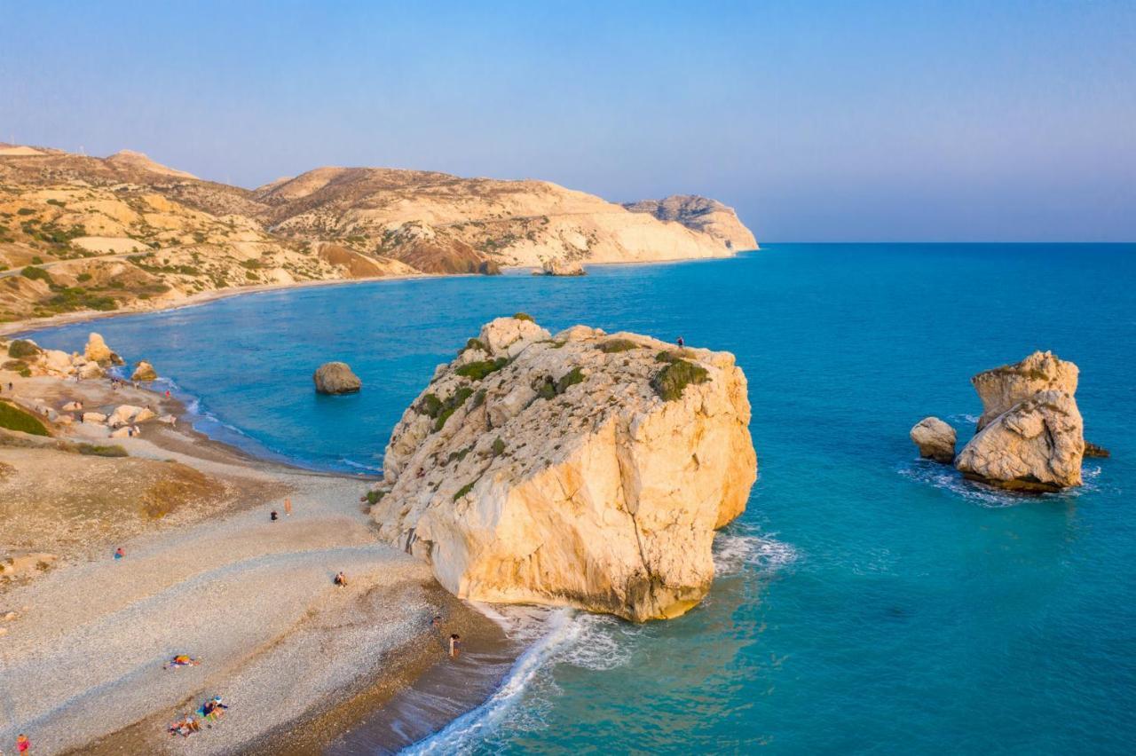 Villa Beach Heaven Pomos Bagian luar foto