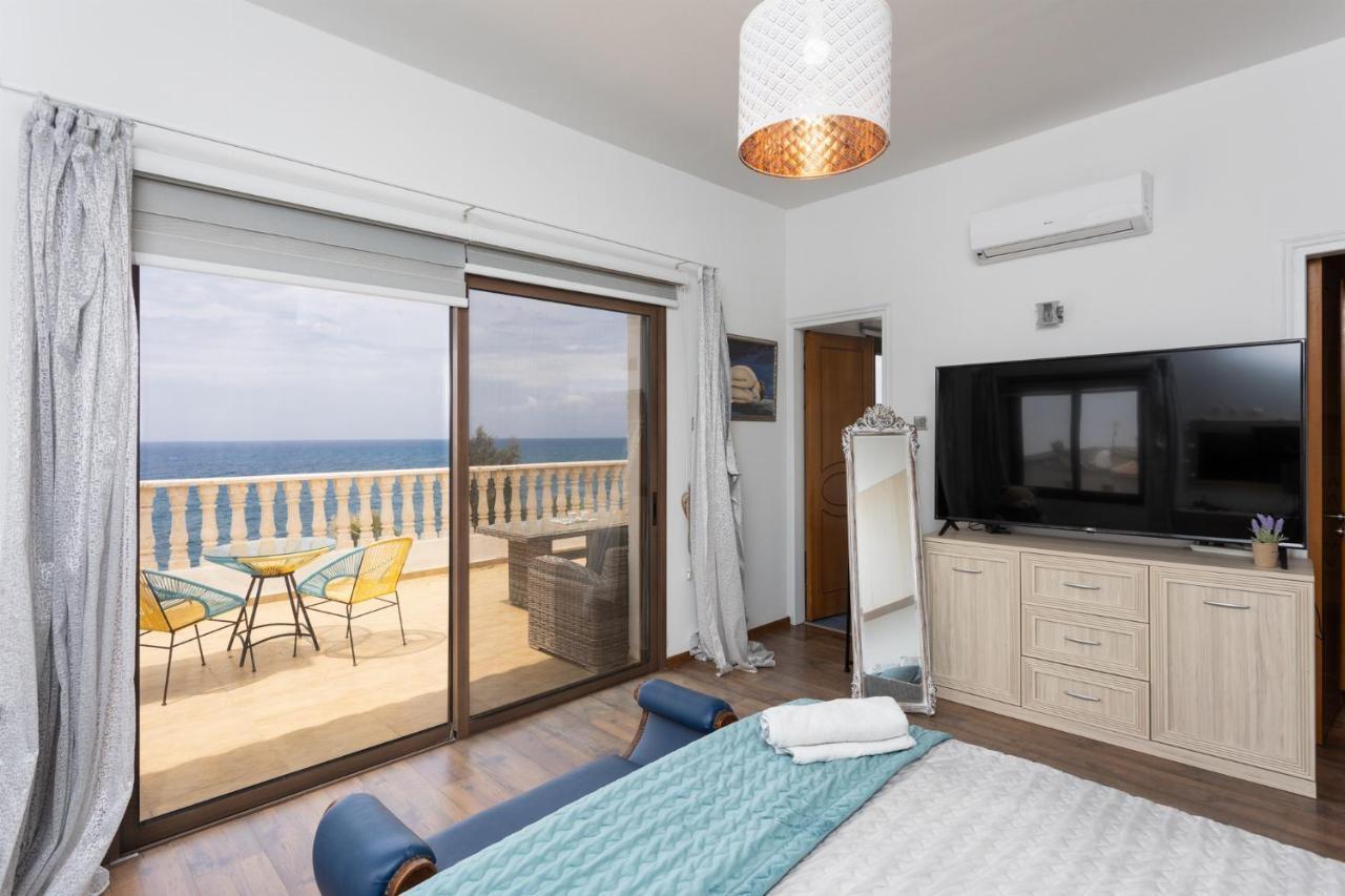 Villa Beach Heaven Pomos Bagian luar foto