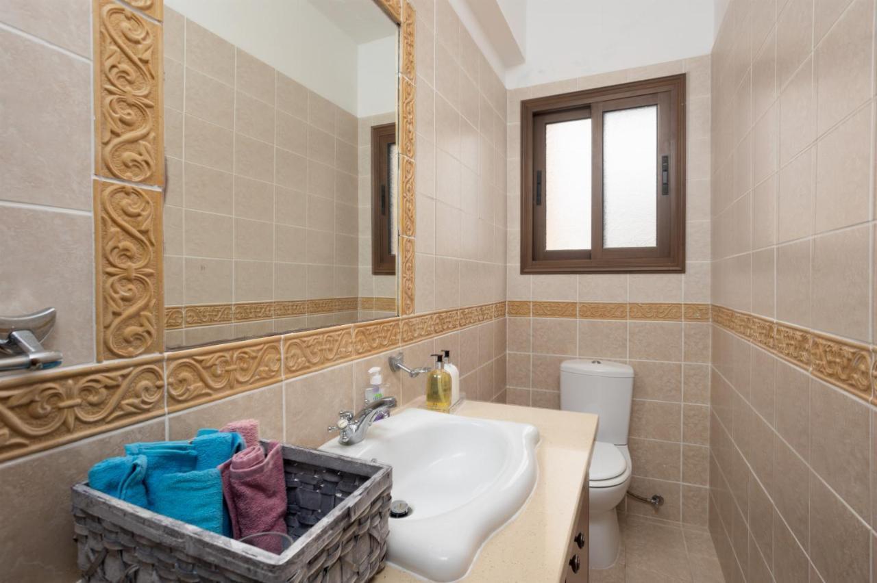 Villa Beach Heaven Pomos Bagian luar foto