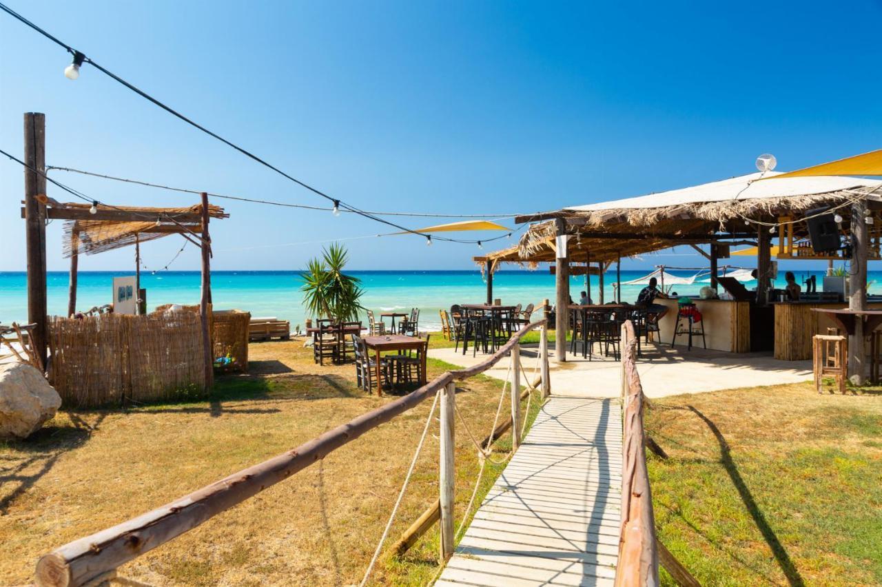 Villa Beach Heaven Pomos Bagian luar foto
