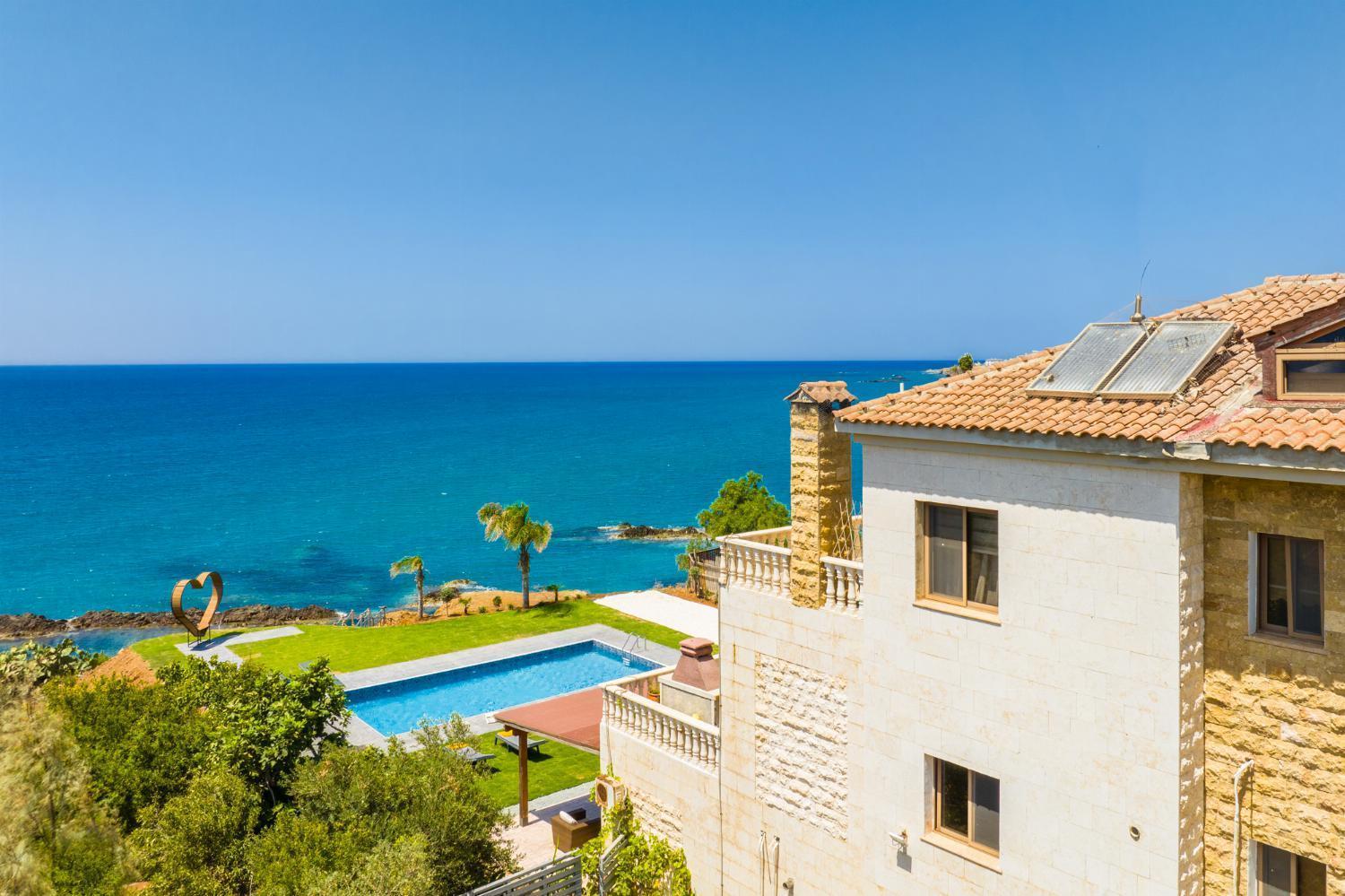 Villa Beach Heaven Pomos Bagian luar foto