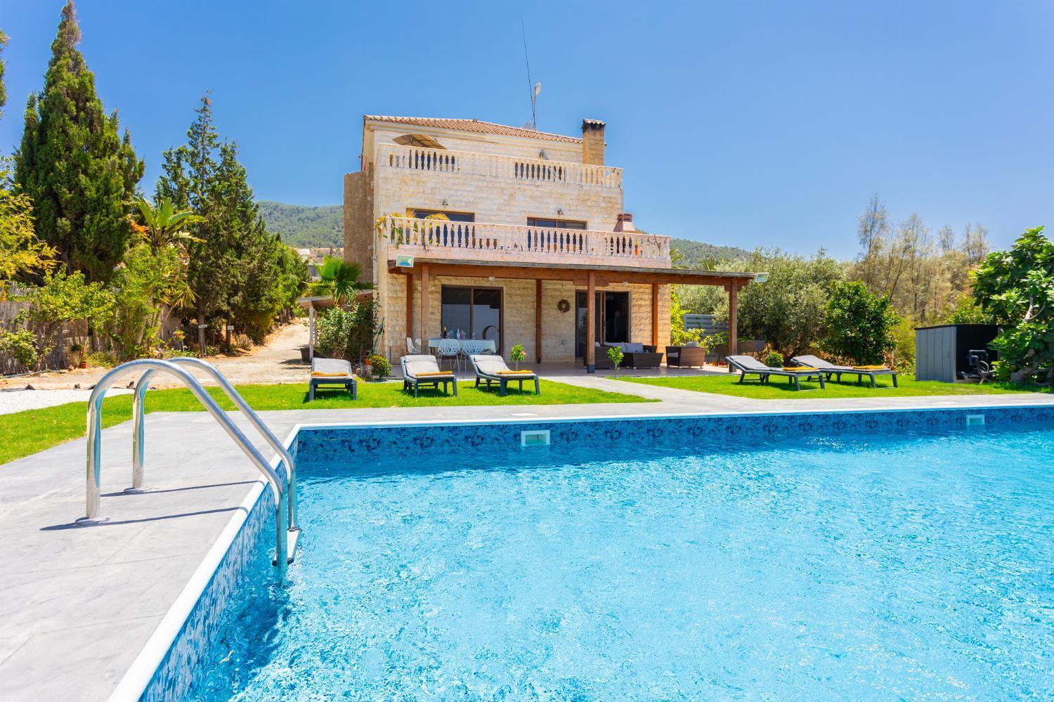 Villa Beach Heaven Pomos Bagian luar foto